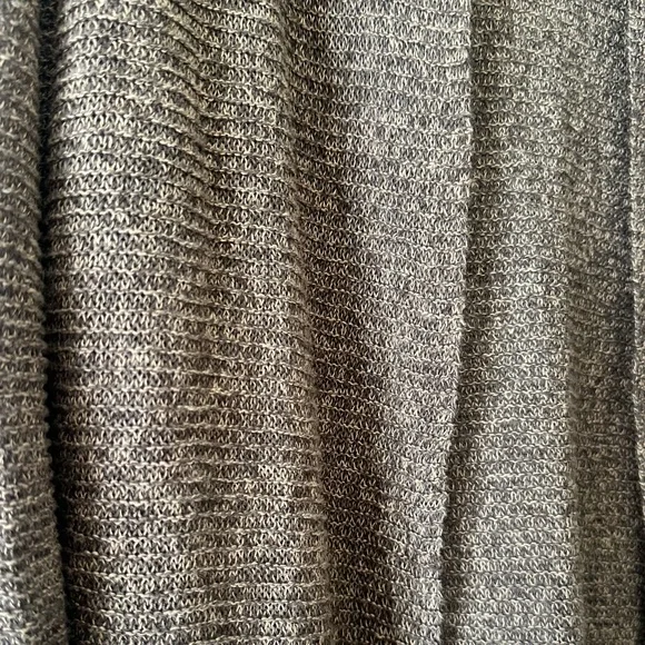 Eileen Fisher tan long cardigan, 100% linen, size large - Picture 6 of 6